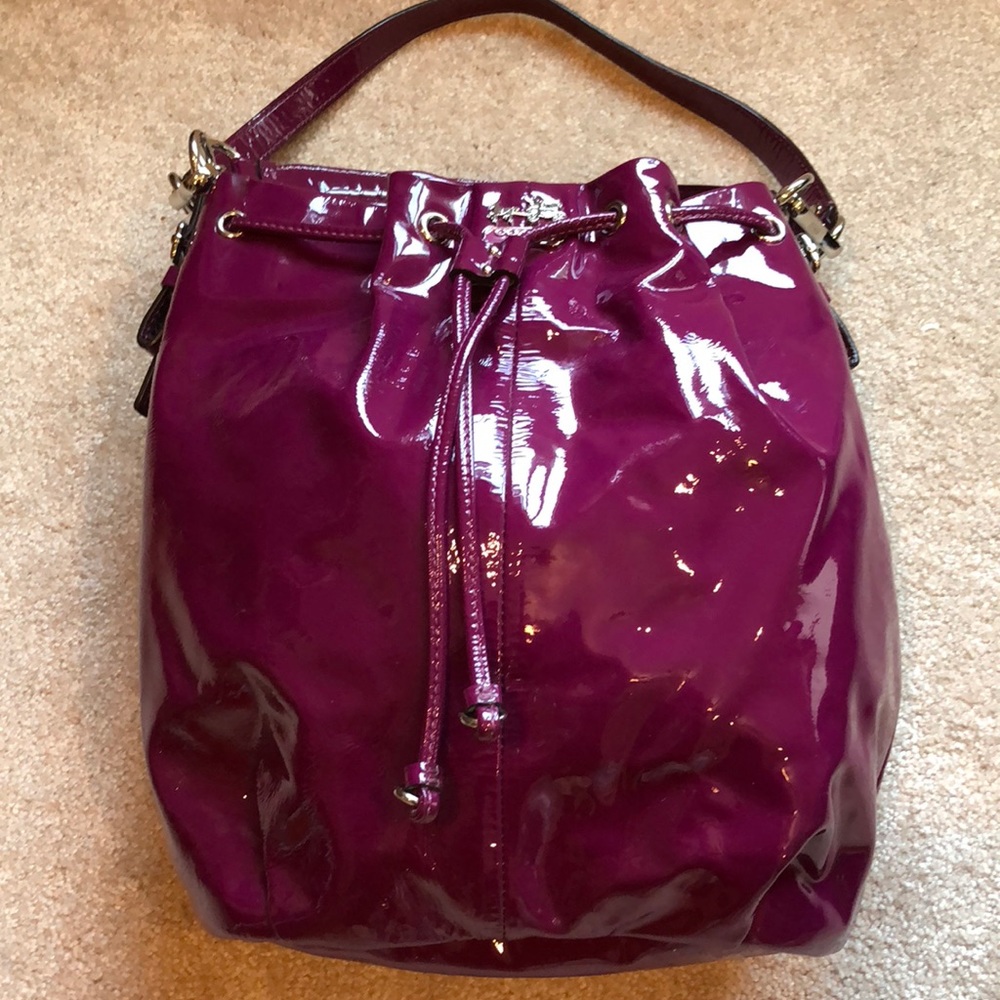 Coach patent leather shoulder bag